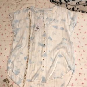 NWT button down blouse 👚
